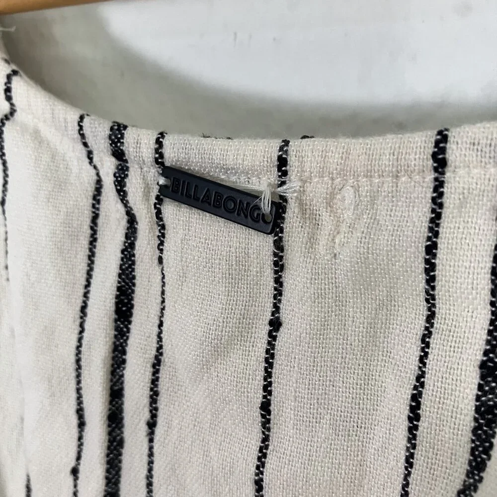 Billabong Could Wander Cropped Shirt Light Cream & Black Ruffle Sleeve Top M - Picture 7 of 9